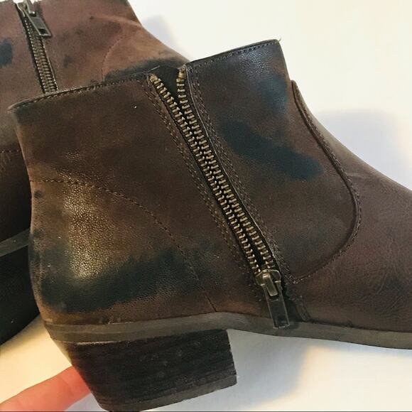 Bass Chocolate Brown Booties - Picture 3 of 7